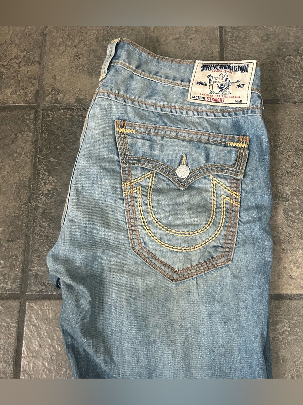 True Religion Jeans Adult Size 38 Blue Section Straight World Tour 5 Pocket Mens